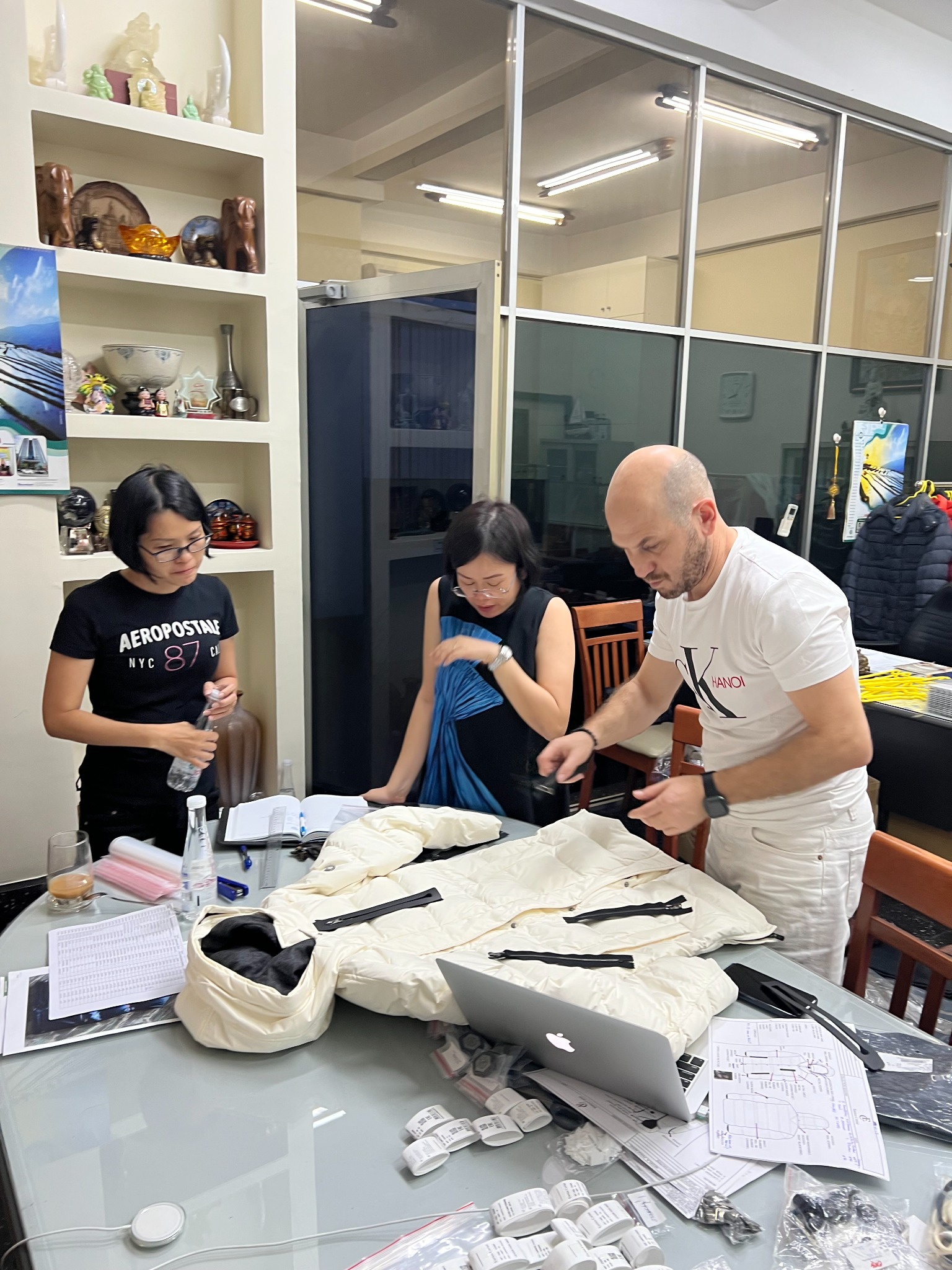 Made Tekstil outerwear development meeting